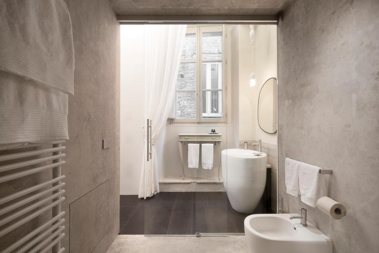 Palazzo Giusti Suites And Spa Урбино Экстерьер фото