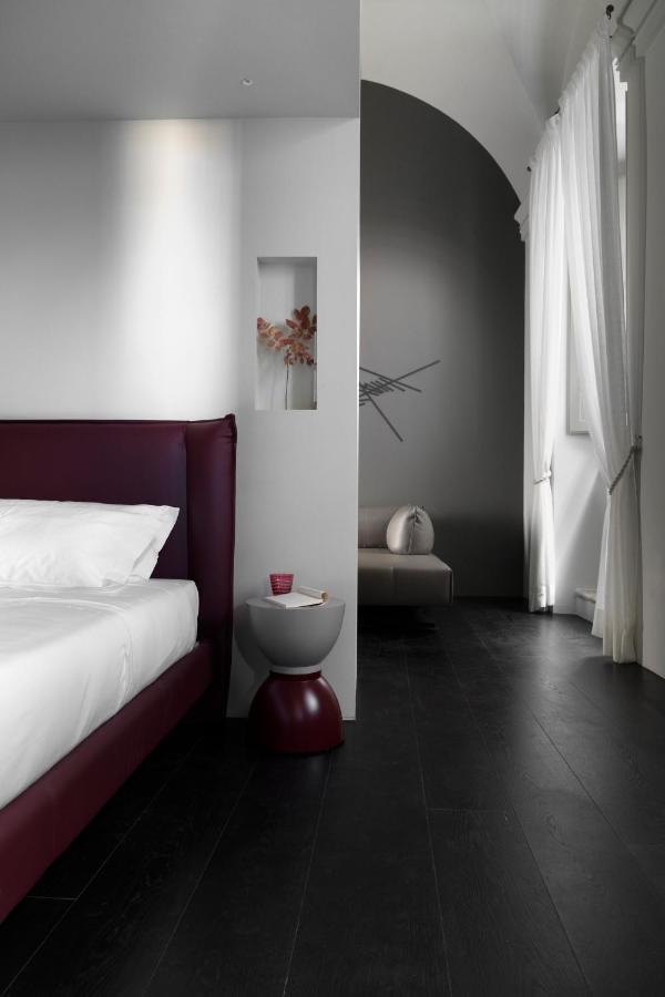 Palazzo Giusti Suites And Spa Урбино Экстерьер фото