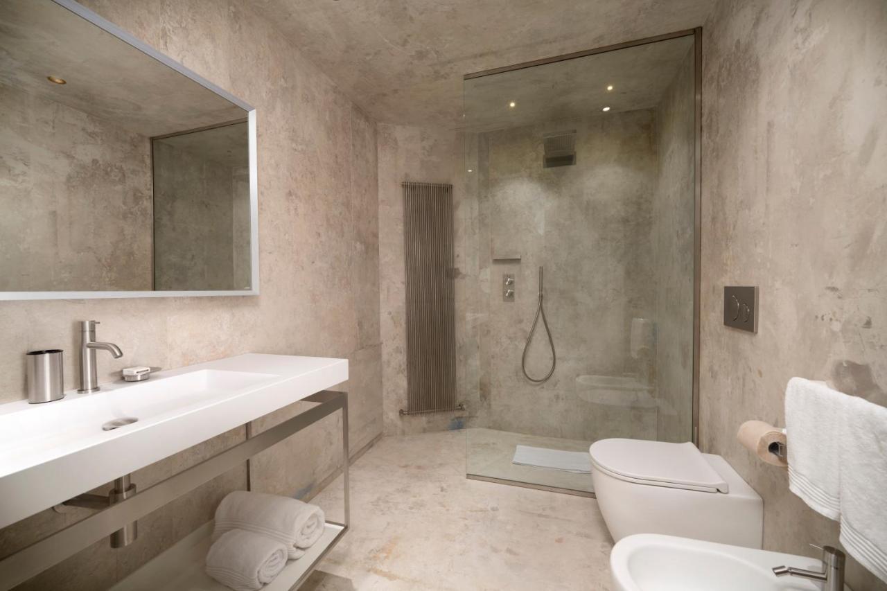 Palazzo Giusti Suites And Spa Урбино Экстерьер фото